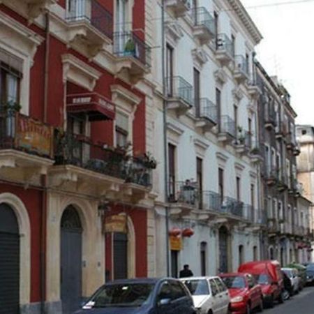 Da Nella Hotel Catania Bagian luar foto