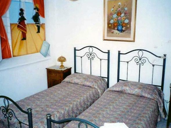 Da Nella Hotel Catania Bagian luar foto